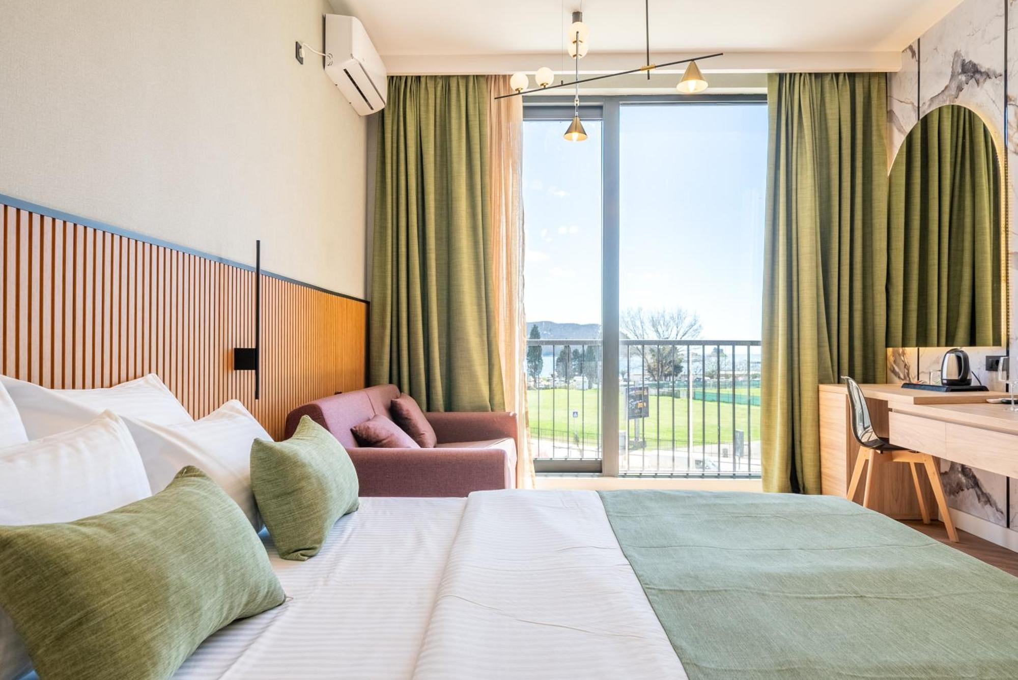 Hotel Millennium By Aycon Budva Kültér fotó