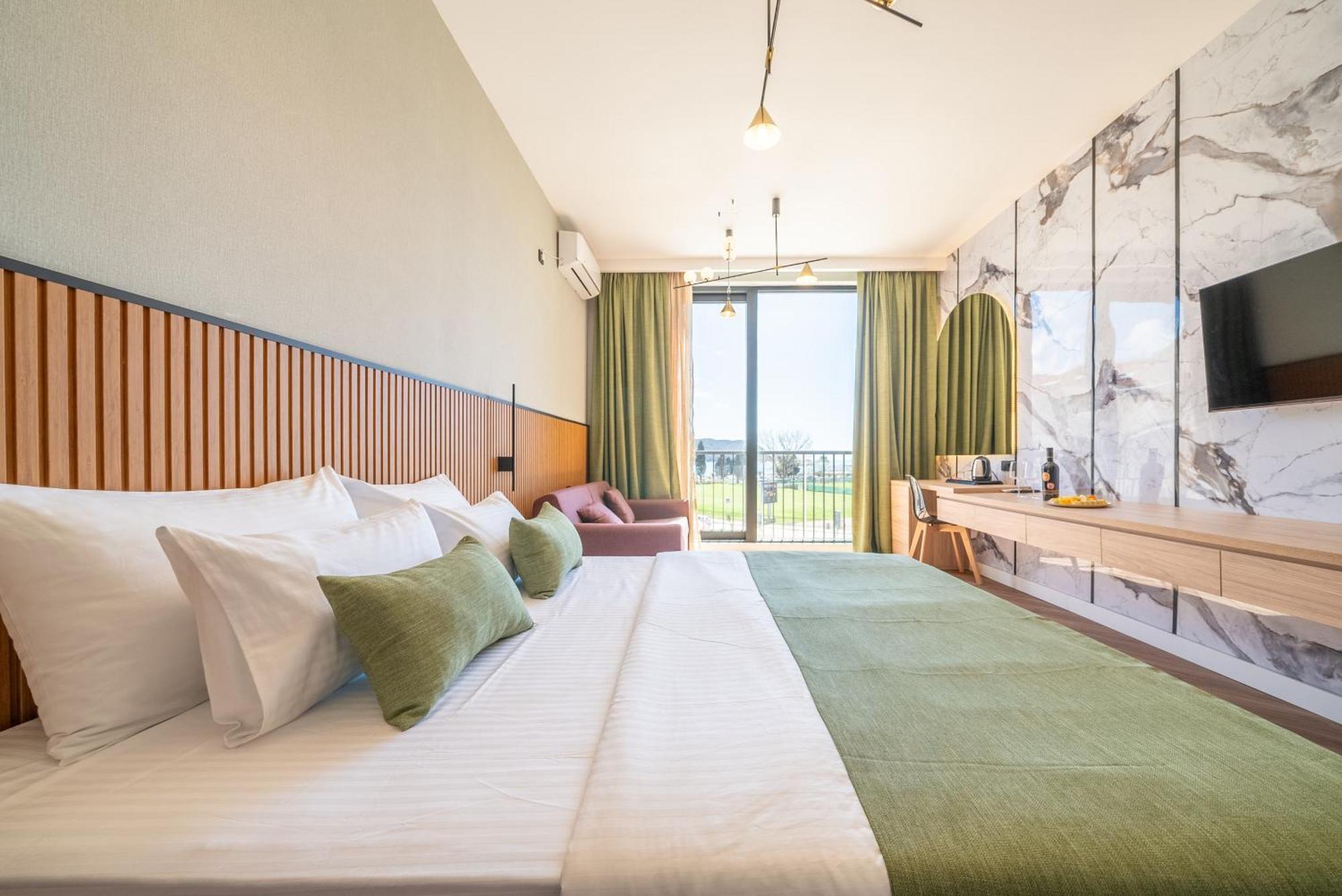 Hotel Millennium By Aycon Budva Kültér fotó