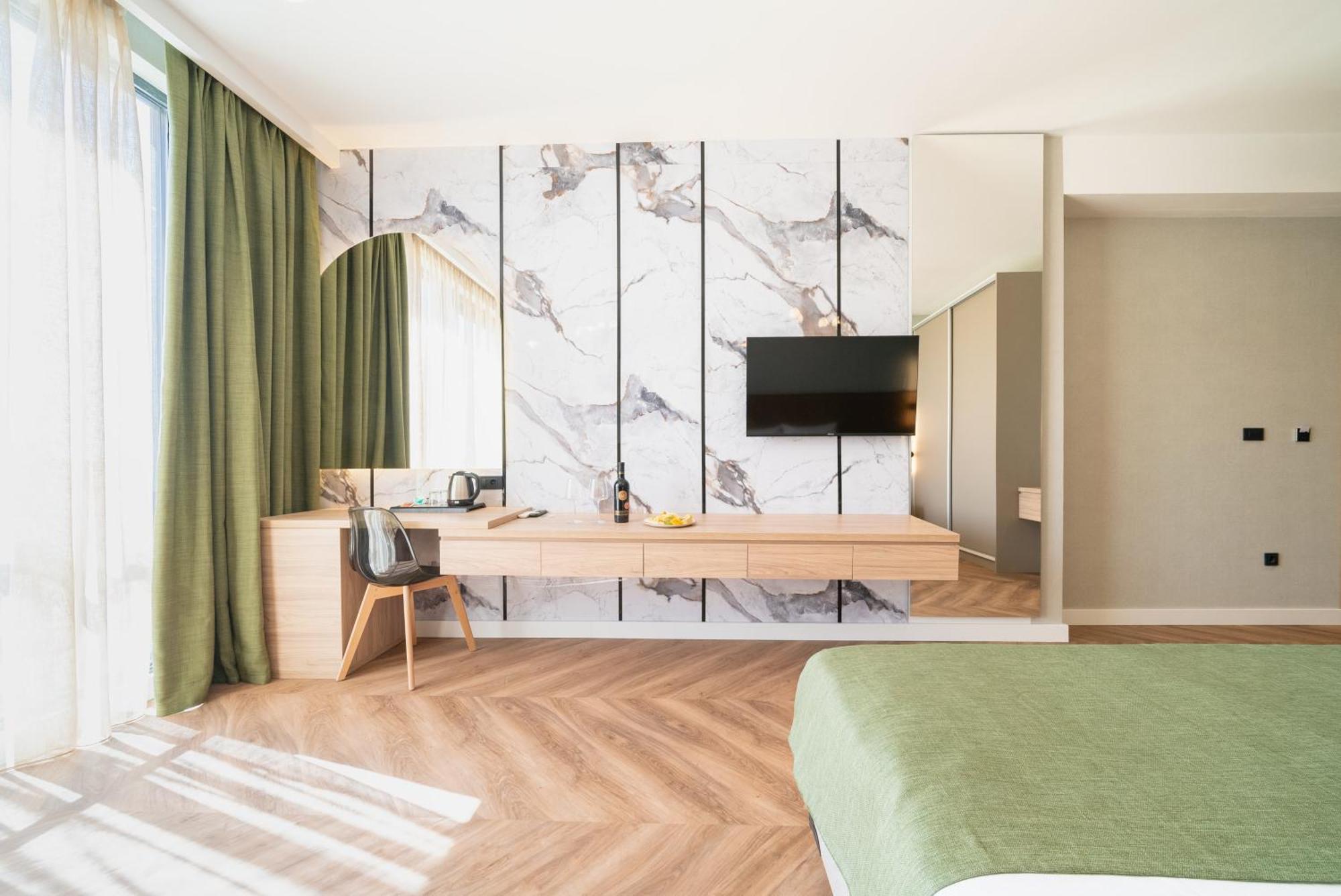 Hotel Millennium By Aycon Budva Kültér fotó